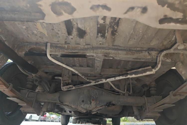 Used Wuling Rongguang V 2015 1.5L Base Version Chassis Rear