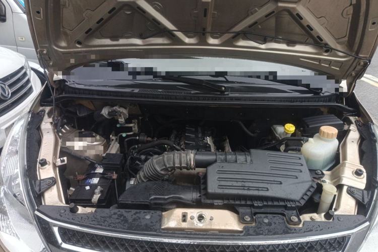 Used Wuling Rongguang V 2015 1.5L Standard Version Engine Bay