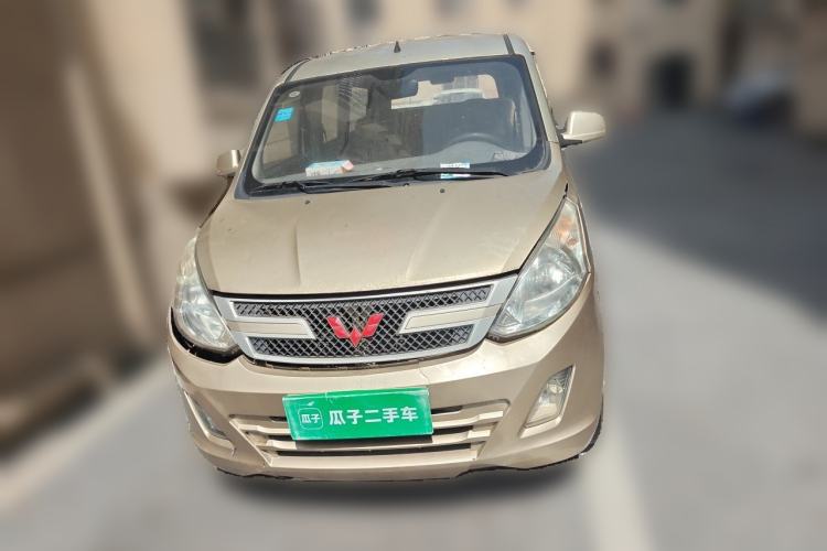 Used Wuling Rongguang V 2015 1.5L Base Version Front