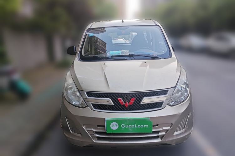 Used Wuling Rongguang V 2015 1.5L Base Version Front
