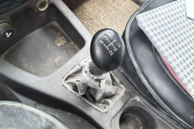 Used Wuling Rongguang V 2015 1.5L Standard Version Gear Lever