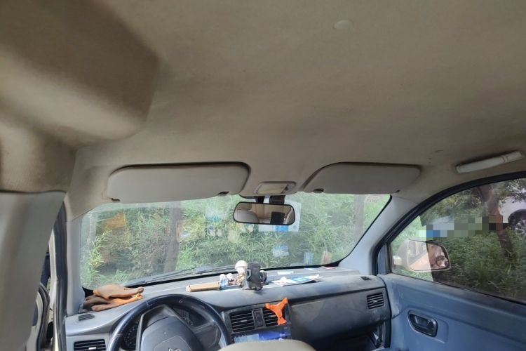 Used Wuling Rongguang V 2015 1.5L Practical Version Headliner