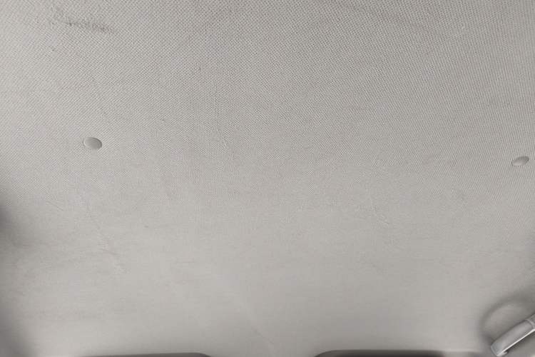 Used Wuling Rongguang V 2015 1.2L Base Version Headliner