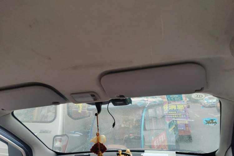 Used Wuling Rongguang V 2015 1.2L Practical Model Headliner