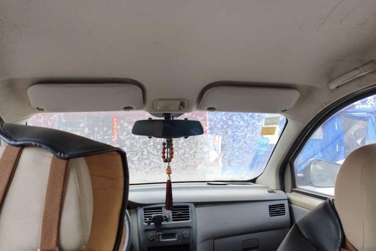 Used Wuling Rongguang V 2015 1.2L Practical Model Headliner