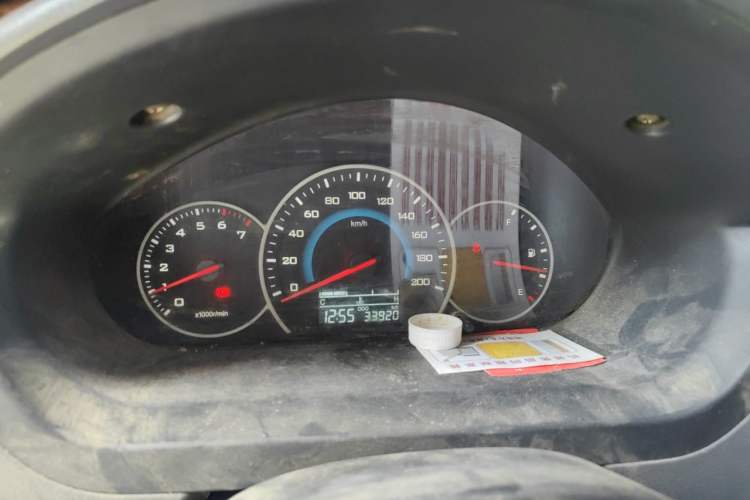 Used Wuling Rongguang V 2015 1.5L Practical Version Instrument Cluster