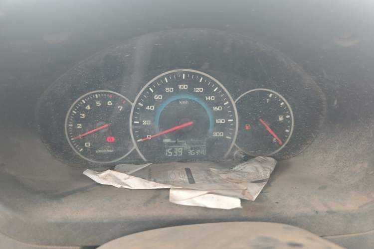 Used Wuling Rongguang V 2015 1.2L Base Version Instrument Cluster