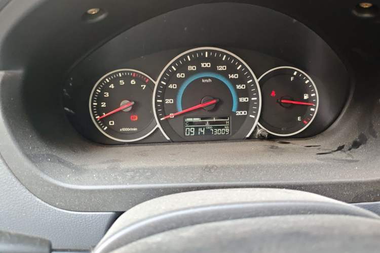 Used Wuling Rongguang V 2015 1.5L Base Version Instrument Cluster