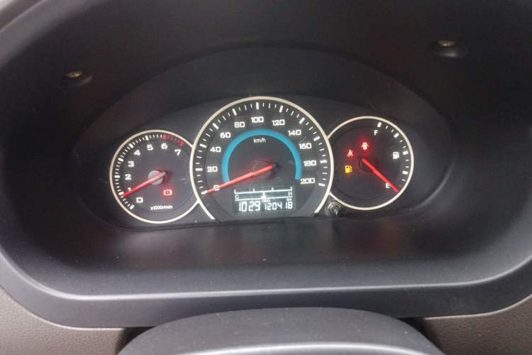 Used Wuling Rongguang V 2015 1.5L Standard Version Instrument Cluster