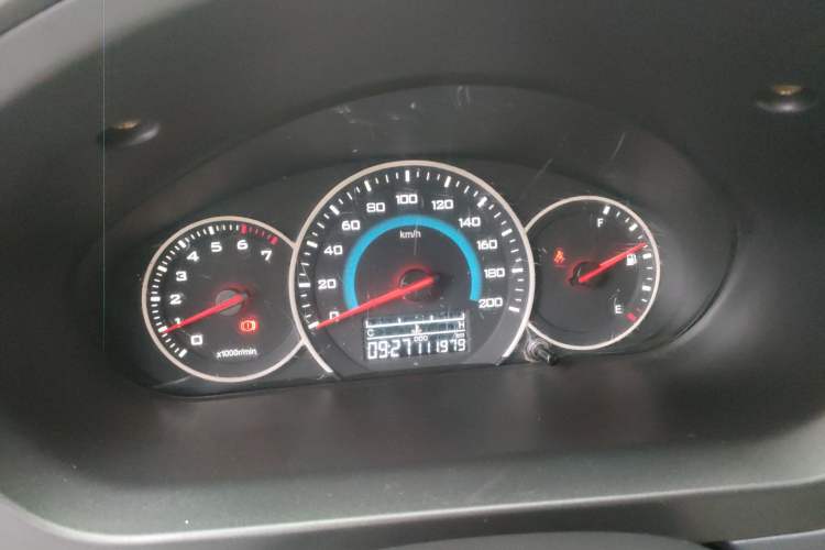 Used Wuling Rongguang V 2015 1.2L Base Version Instrument Cluster