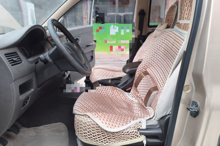 Used Wuling Rongguang V 2015 1.5L Standard Version Left Front Seat