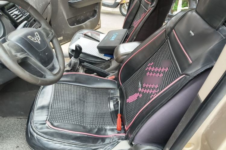Used Wuling Rongguang V 2015 1.5L Standard Version Left Front Seat