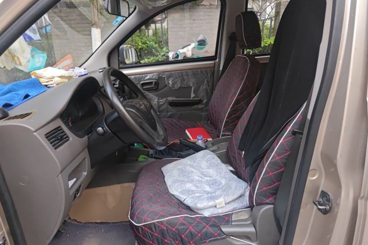 Used Wuling Rongguang V 2015 1.5L Base Version Left Front Seat