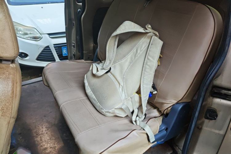 Used Wuling Rongguang V 2015 1.5L Base Version Left Rear Seat