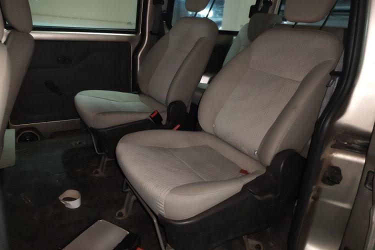 Used Wuling Rongguang V 2015 1.5L Standard Version Left Rear Seat