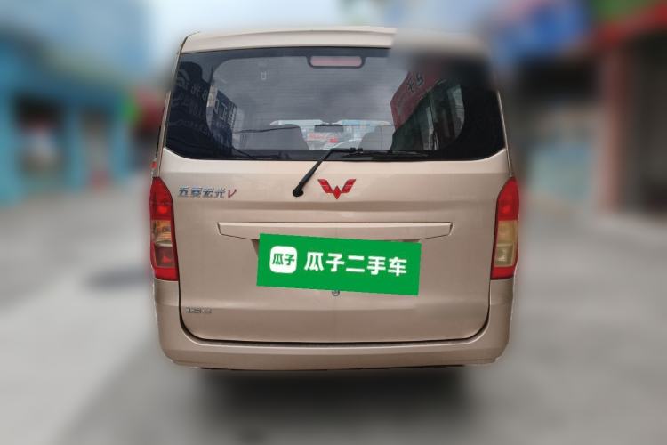 Used Wuling Rongguang V 2015 1.5L Standard Version Rear