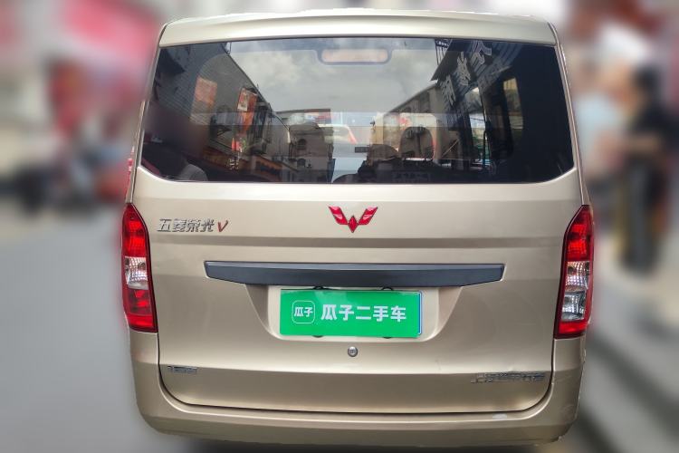 Used Wuling Rongguang V 2015 1.5L Base Version Rear