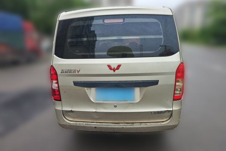 Used Wuling Rongguang V 2015 1.5L Practical Version Rear