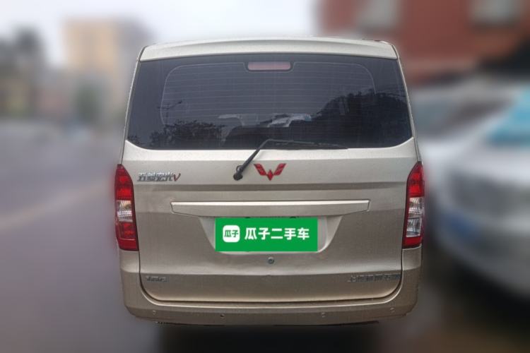 Used Wuling Rongguang V 2015 1.5L Standard Version Rear
