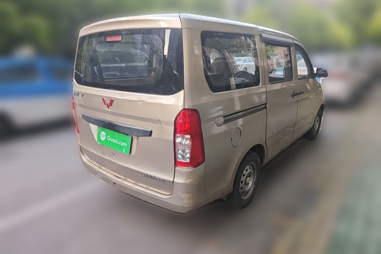 Used Wuling Rongguang V 2015 1.5L Base Version Rear Right 45 Deg