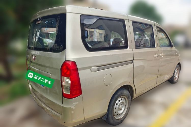 Used Wuling Rongguang V 2015 1.5L Base Version Rear Right 45 Deg