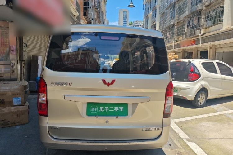 Used Wuling Rongguang V 2015 1.2L Standard Version Rear