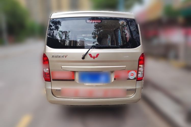 Used Wuling Rongguang V 2015 1.2L Standard Version Rear