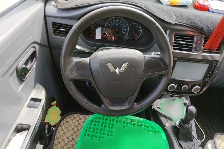 Used Wuling Rongguang V 2015 1.2L Base Version Steering Wheel