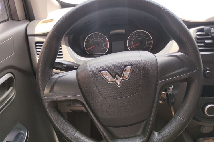 Used Wuling Rongguang V 2015 1.5L Base Version Steering Wheel
