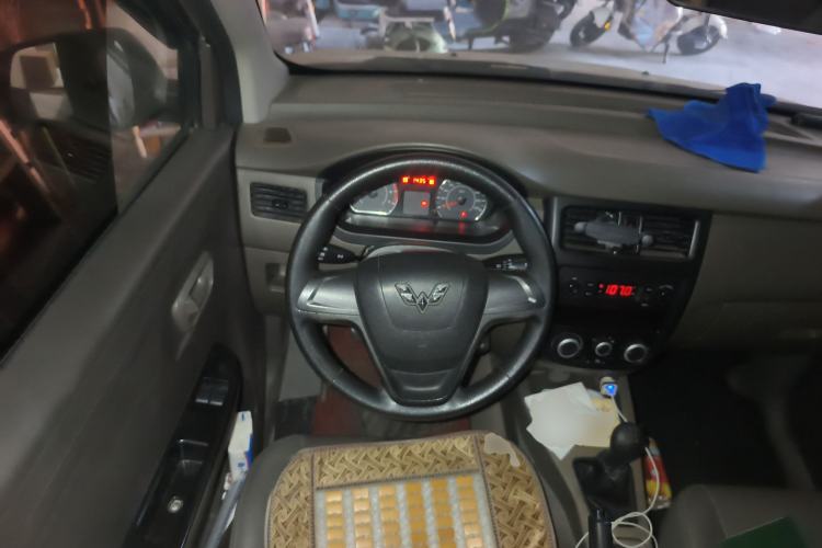 Used Wuling Rongguang V 2015 1.5L Base Version Steering Wheel