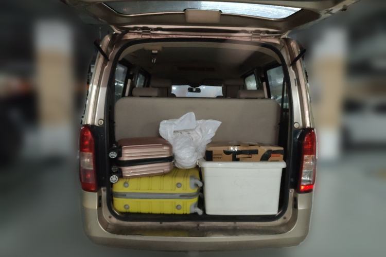 Used Wuling Rongguang V 2015 1.5L Standard Version Trunk