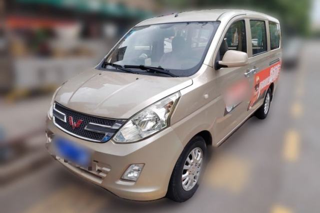 Used Wuling Rongguang V 2015 1.2L Standard Version