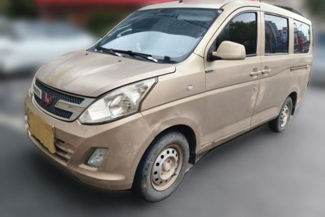 Used Wuling Rongguang V 2015 1.2L Base Version