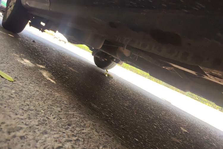 Used Wuling Rongguang V 2016 1.5L Standard Version Chassis Front Right