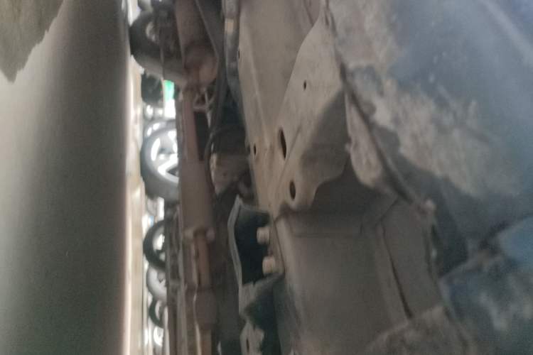 Used Wuling Rongguang V 2016 1.2L Standard Version Chassis Front Right