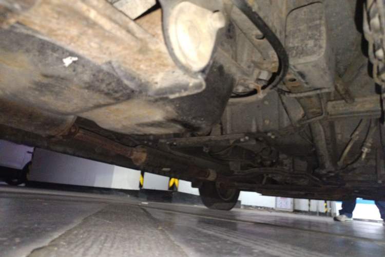 Used Wuling Rongguang V 2016 1.5L Standard Version Chassis Rear Right