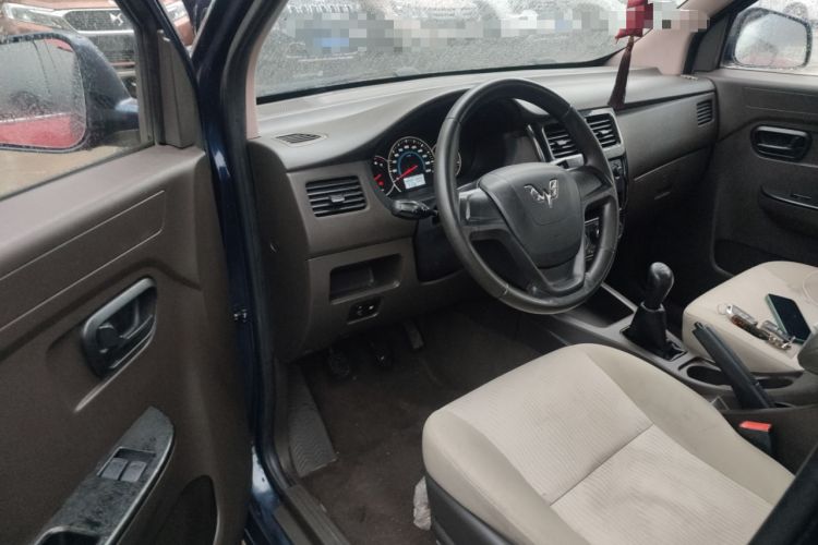 Used Wuling Rongguang V 2016 1.2L Standard Version Driver Seat