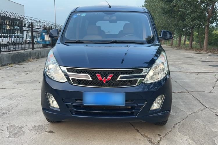 Used Wuling Rongguang V 2016 1.5L Standard Version Exterior 1