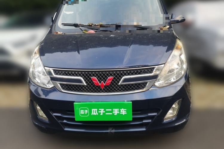 Used Wuling Rongguang V 2016 1.5L Standard Version Front