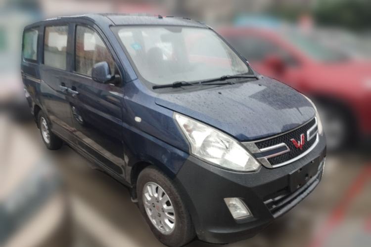 Used Wuling Rongguang V 2016 1.2L Standard Version Front Right 45 Deg