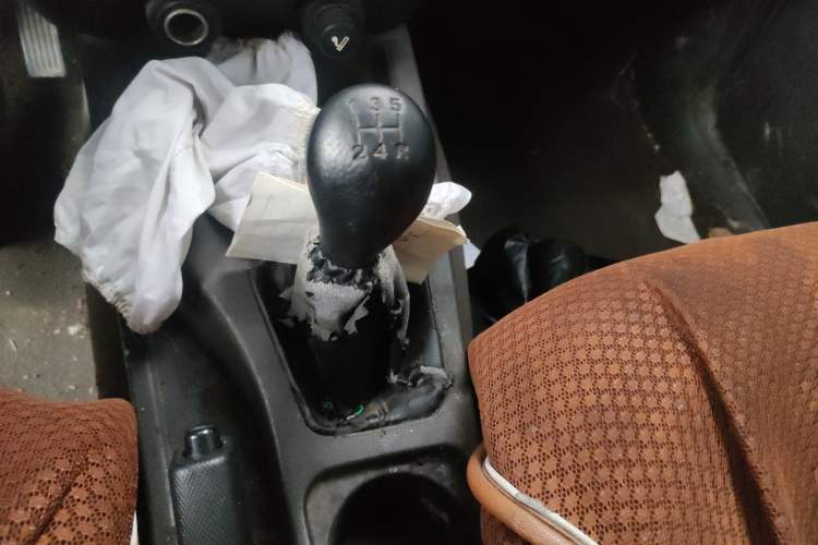 Used Wuling Rongguang V 2016 1.5L Standard Version Gear Lever