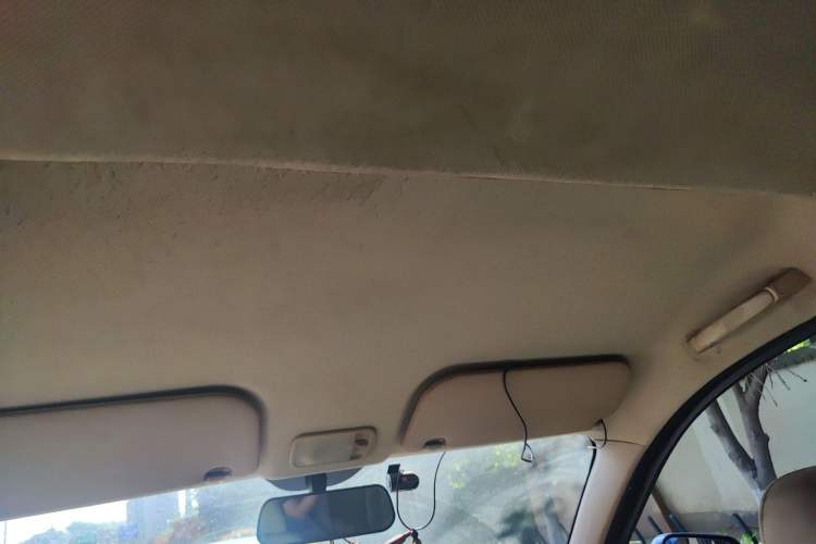 Used Wuling Rongguang V 2016 1.5L Standard Version Headliner