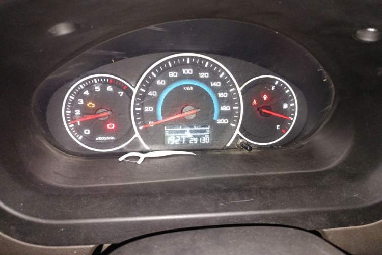 Used Wuling Rongguang V 2016 1.5L Standard Version Instrument Cluster