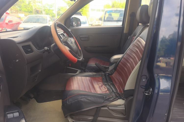 Used Wuling Rongguang V 2016 1.5L Standard Version Left Front Seat