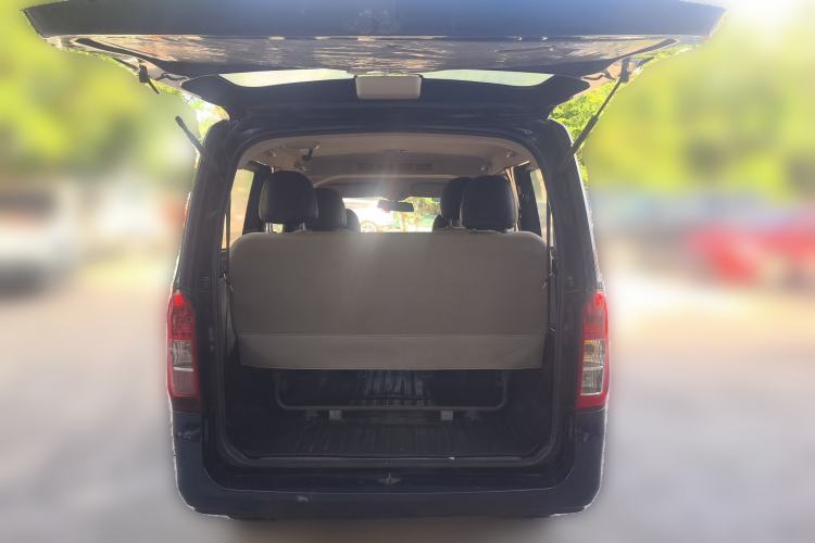 Used Wuling Rongguang V 2016 1.5L Standard Version Trunk
