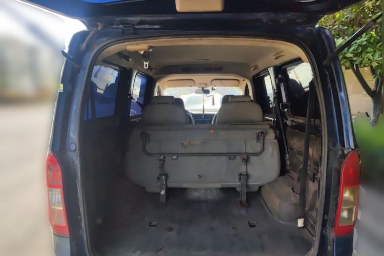 Used Wuling Rongguang V 2016 1.5L Standard Version Trunk
