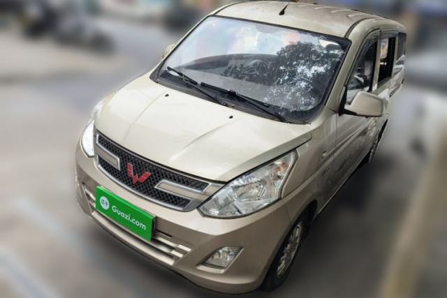 Used Wuling Rongguang V 2016 1.5L Standard Version