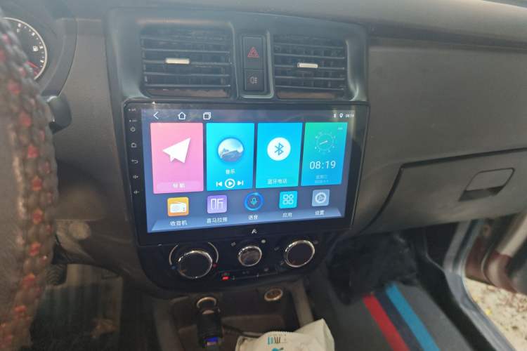 Used Wuling Rongguang V 2016 1.5L Standard Version Audio And AC Panel