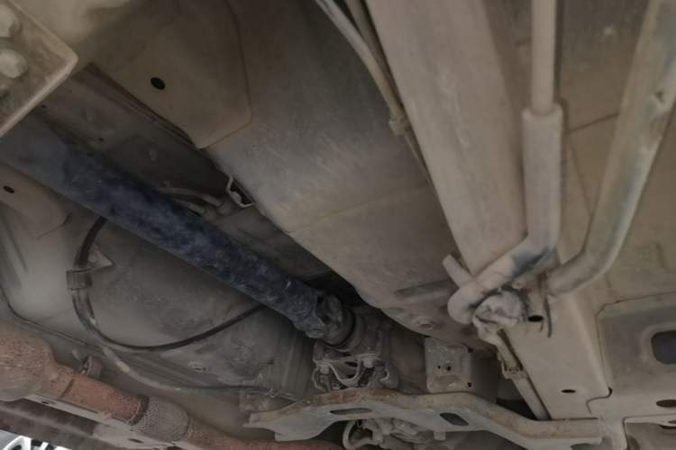 Used Wuling Rongguang V 2016 1.5L Standard Version Chassis Front Right
