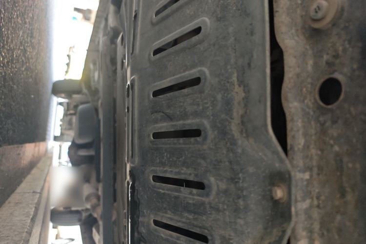 Used Wuling Rongguang V 2016 1.5L Standard Version Chassis Front